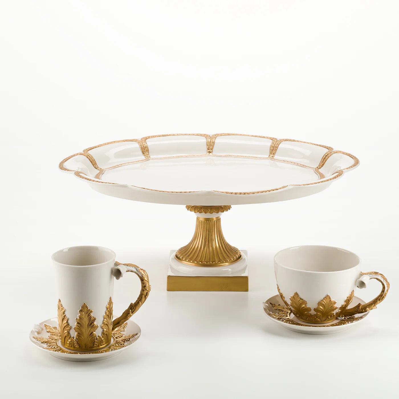 Gold Leaves Tea Cup & Saucer