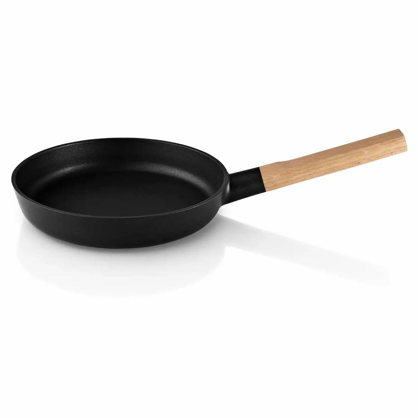Frying pan √ò24m Nordic kitchen