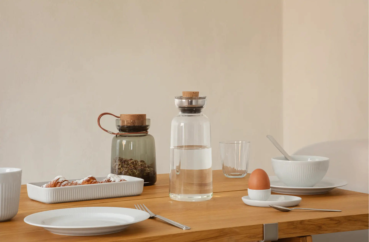 Silhouette Glass Carafe 1L
