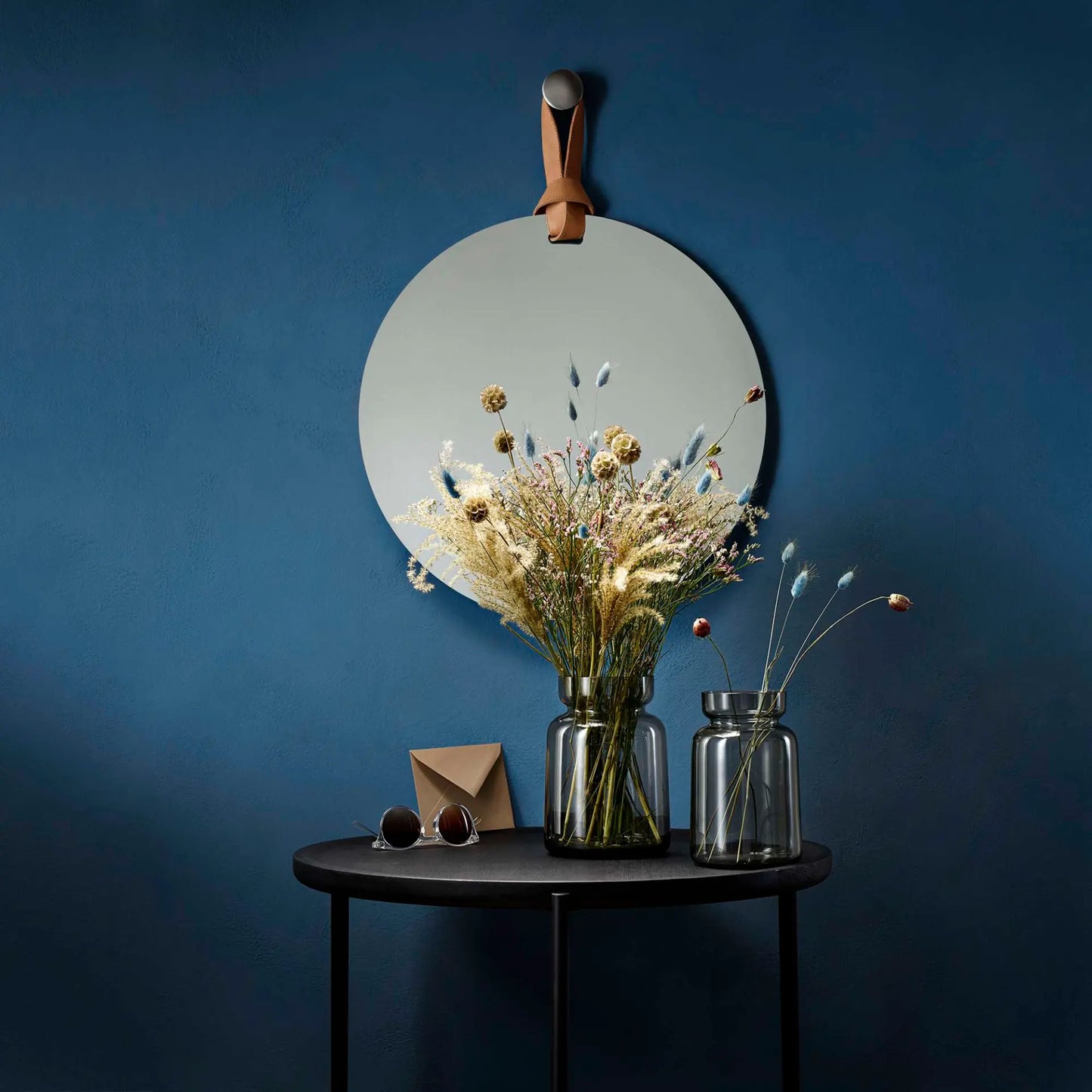 Silhouette Glass Vase