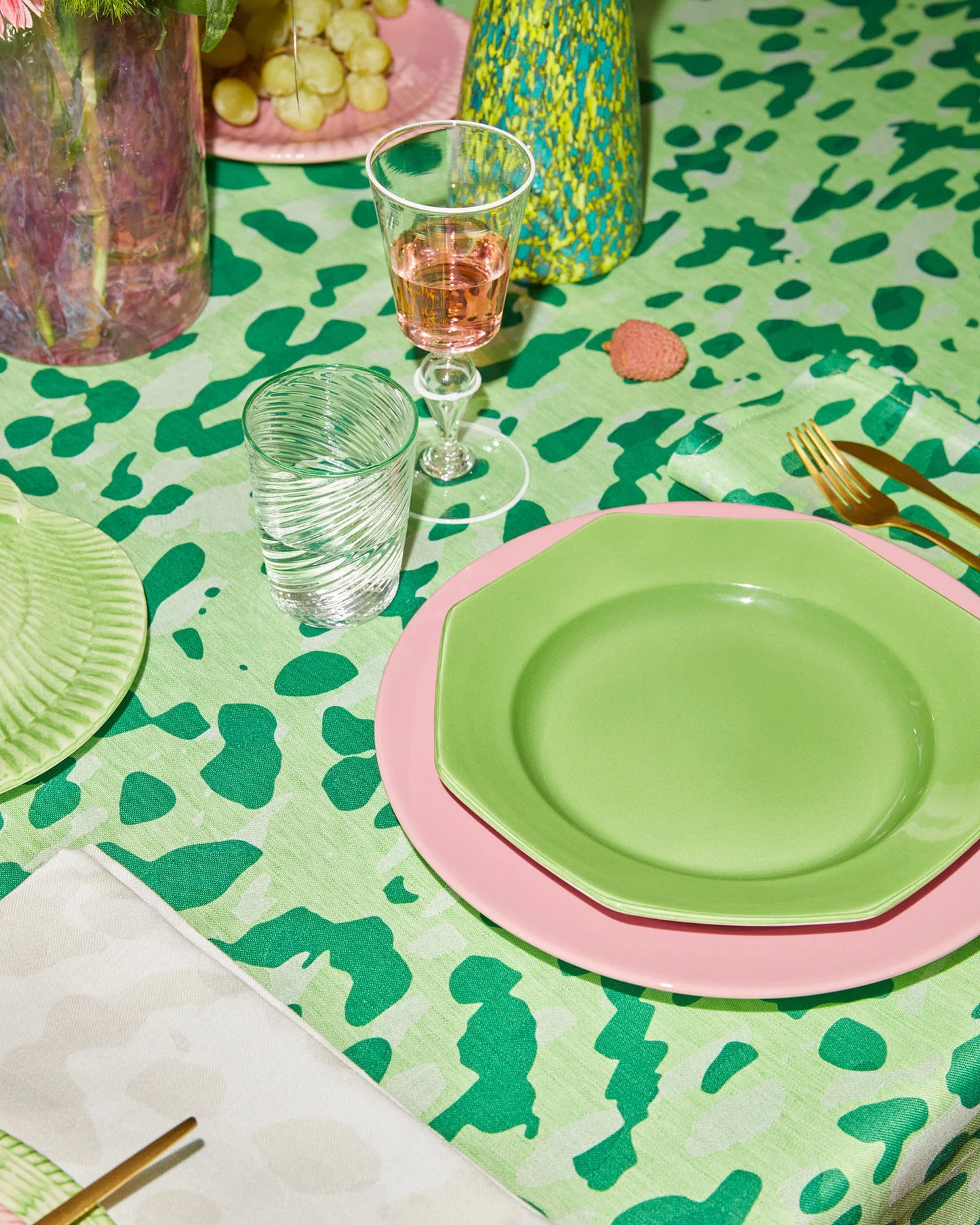 L&G Dinner Plates (X2)