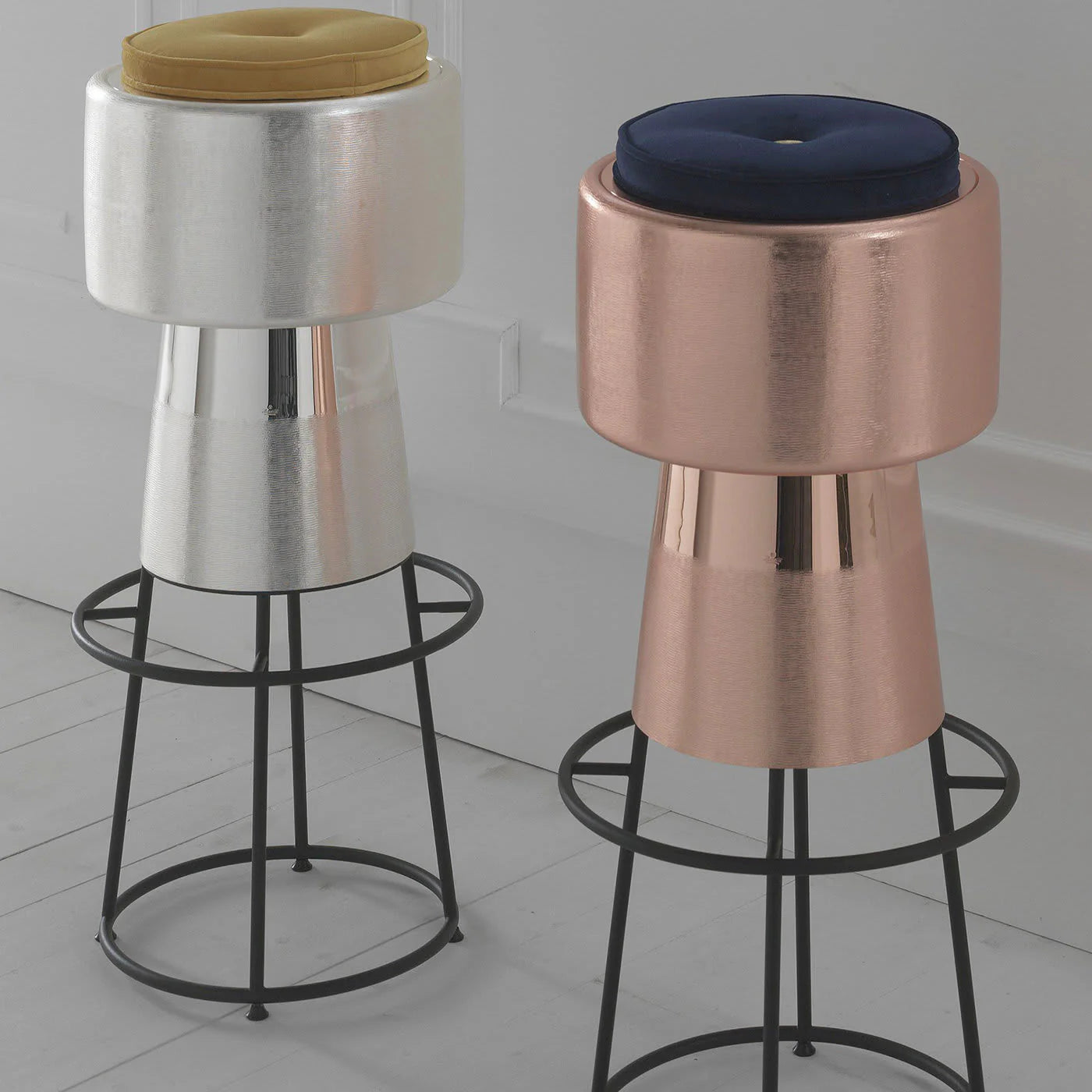 Tappo Silver Bar Stool by NOOII