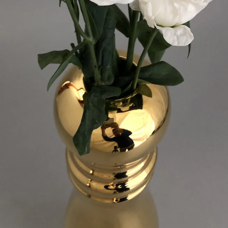 Macinapepe Brass Terracotta Flower Vase