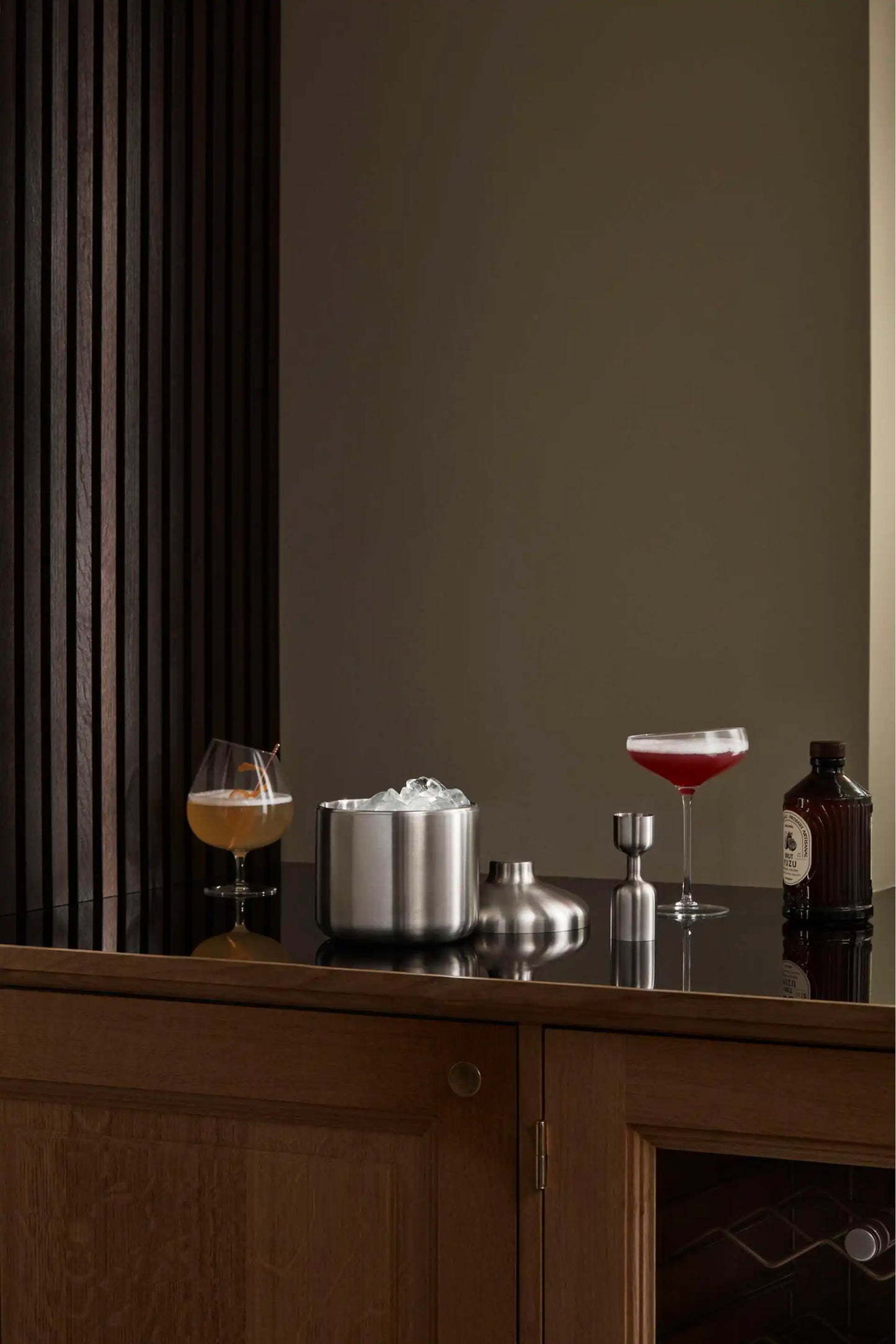 Liquid Lounge Insulated Ice Bucket with Scoop