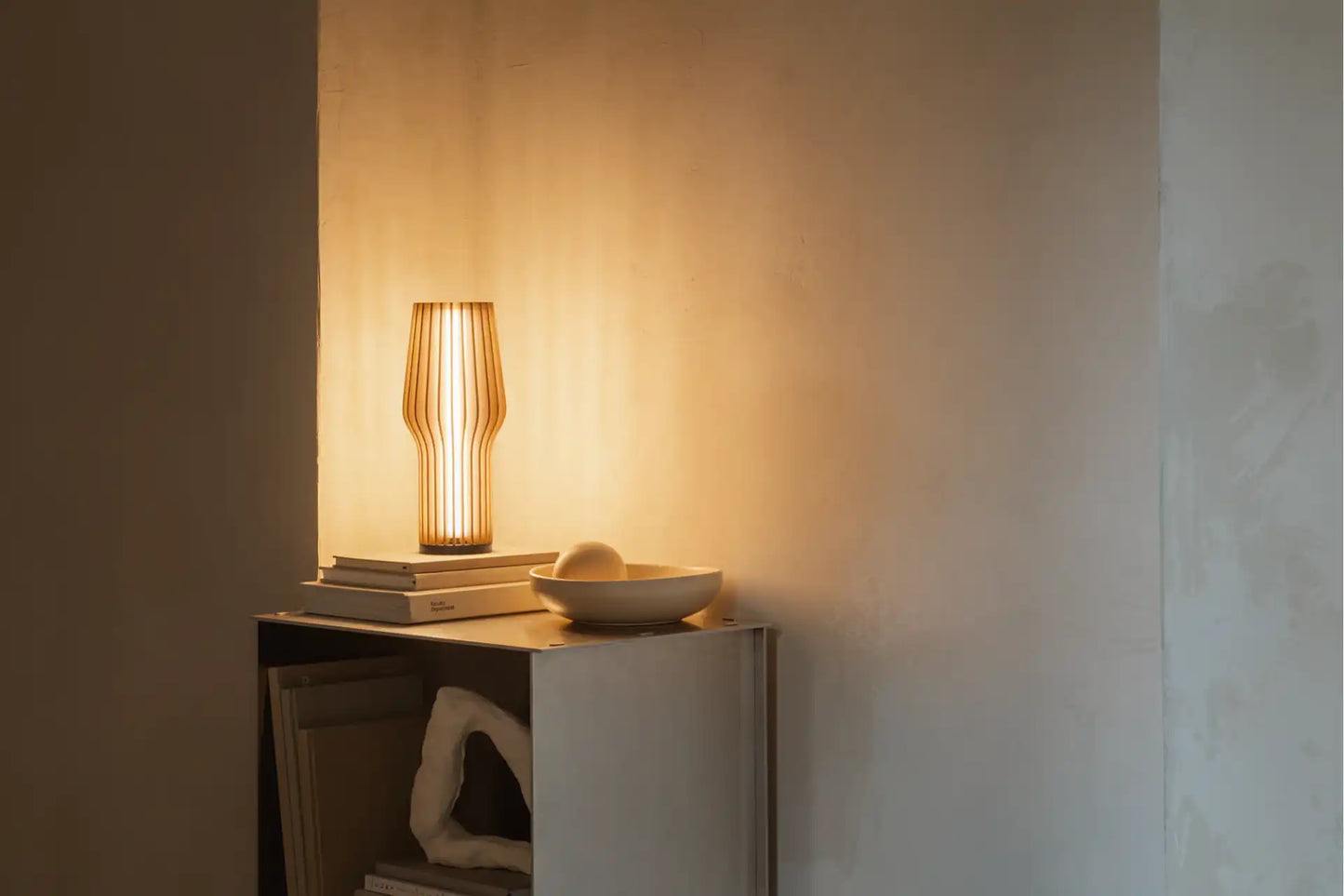 Radiant Led Batt Lamp