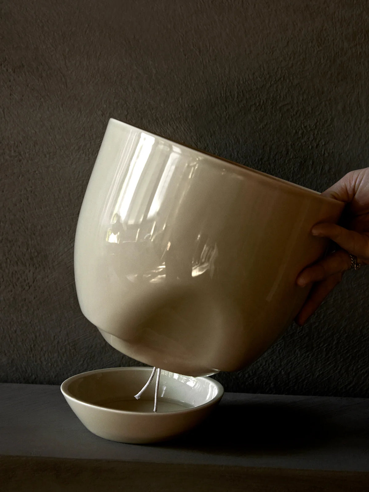 Hydrous Planter Ashen