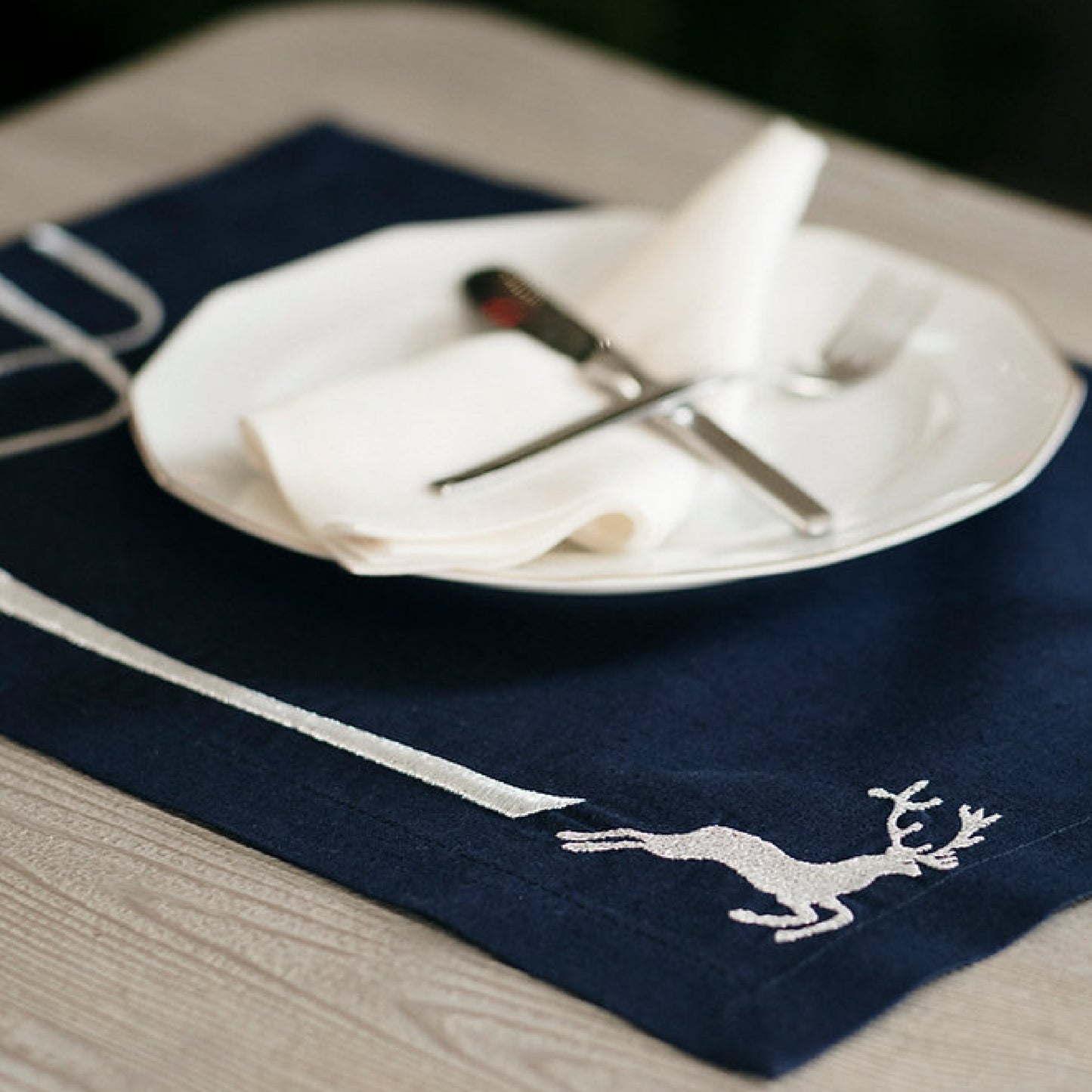 Table cloth, blue table mat