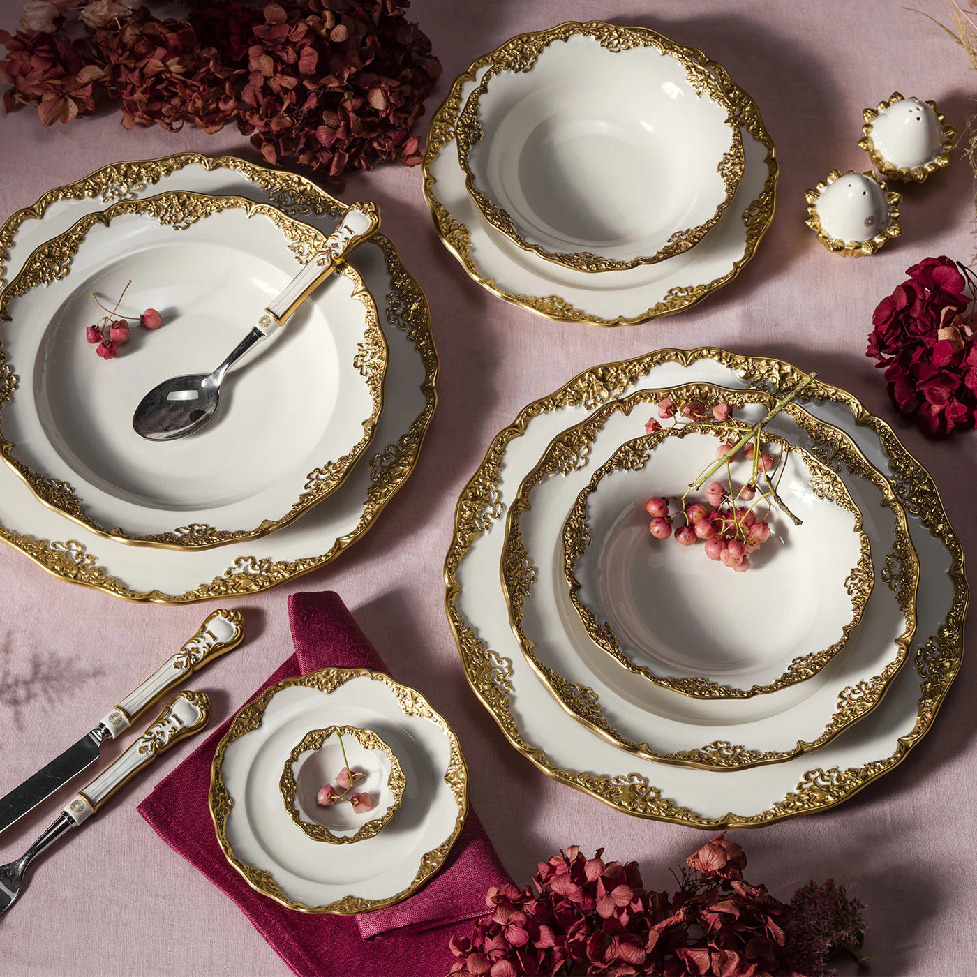 Irene Set of 2 White & Gold Bowls