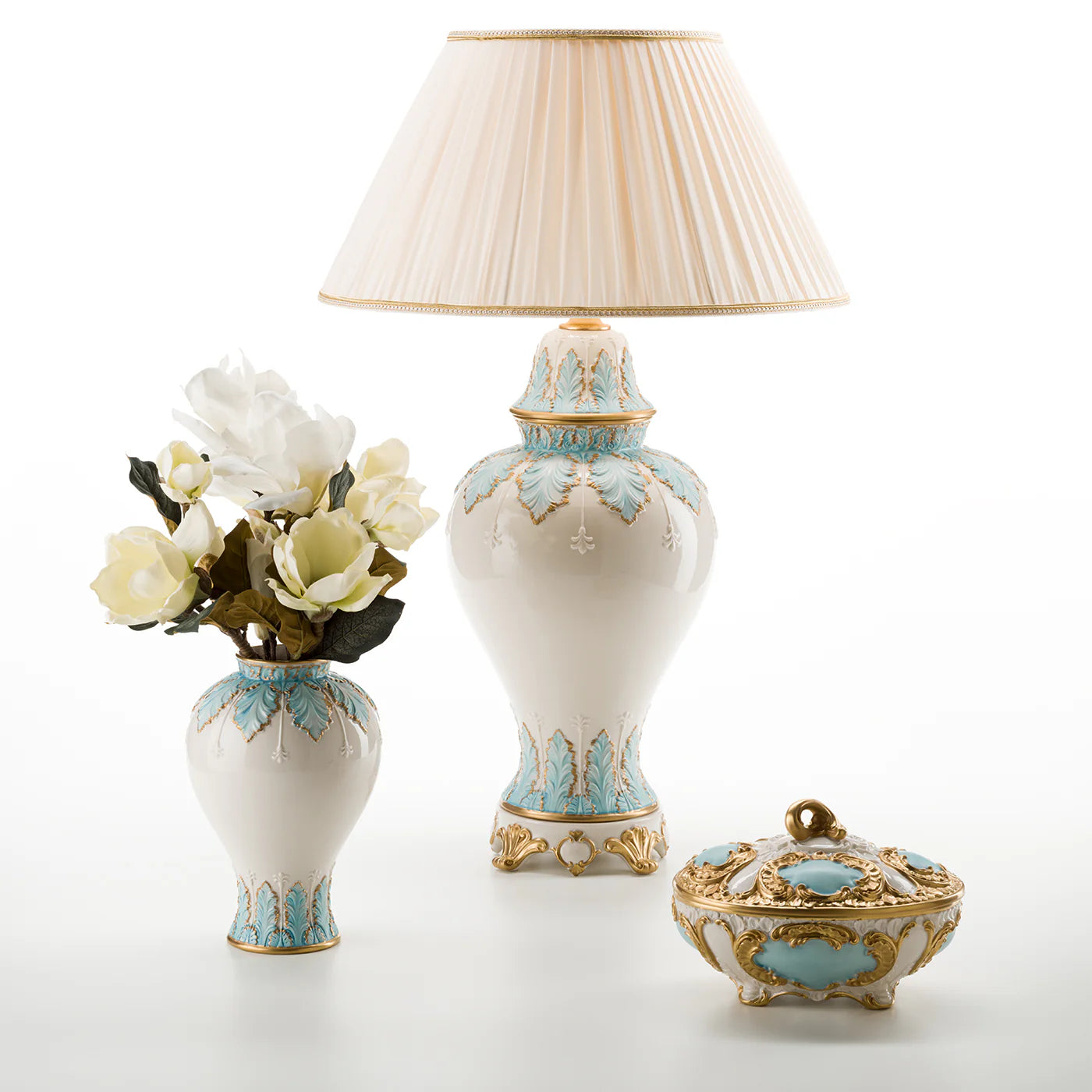 Turquoise Leaves Lamp