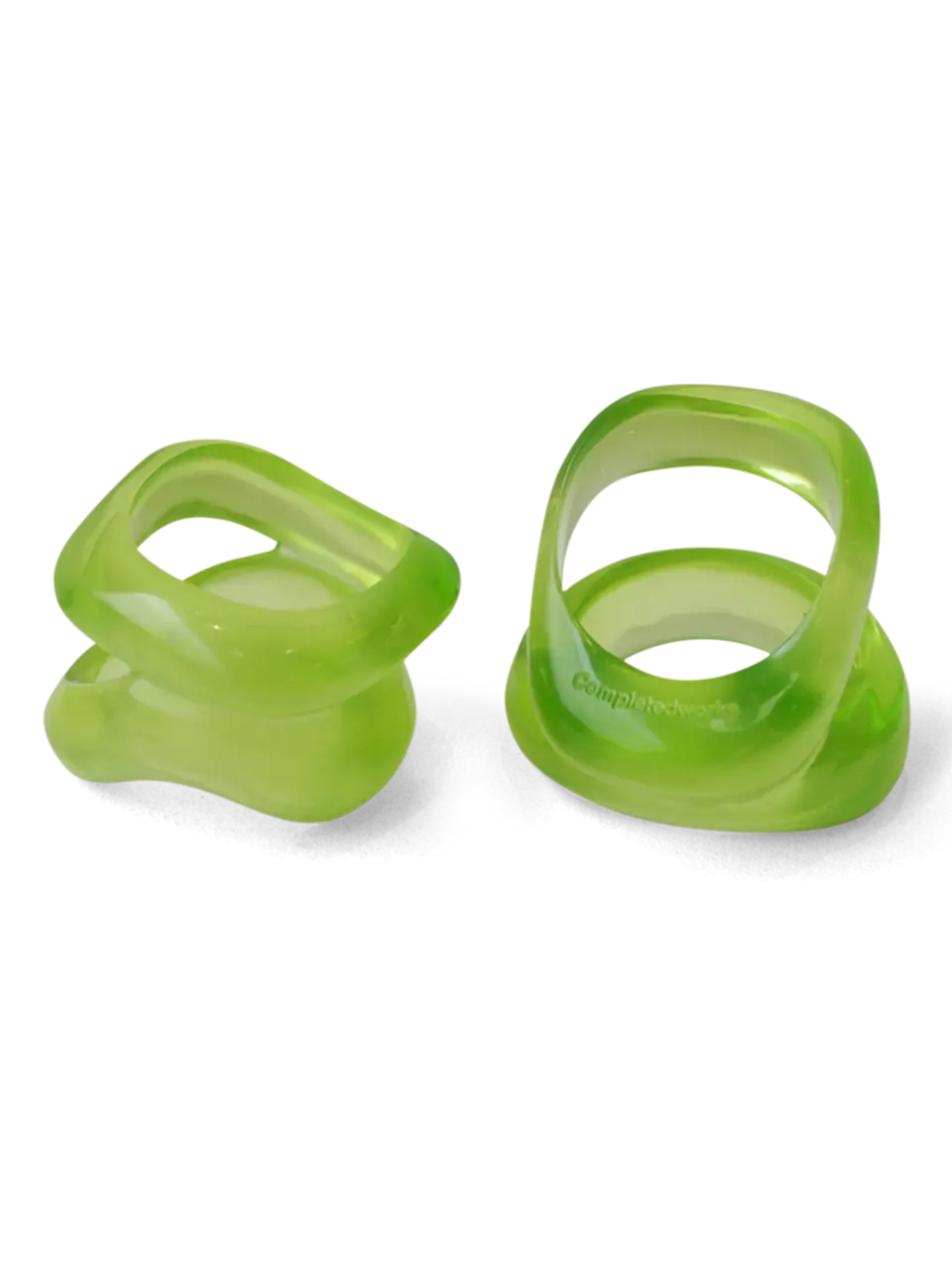 Set Of 2 Green Resin Napkin Ring Holder