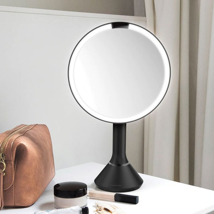 simplehuman Round Sensor Mirrordresser-with-mirror-uae-beauty-lounge-dressing-table-mirror-dubai-luxury-vanity-wall-mirror-for-dubai-bedrooms