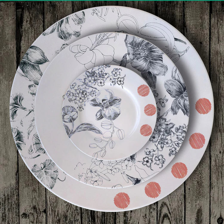 Marie Antoinette Black and Red Dinner Plate