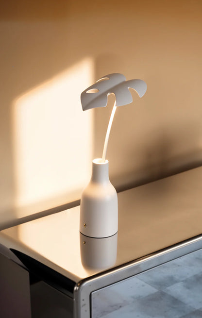 Leaf Light Delicio