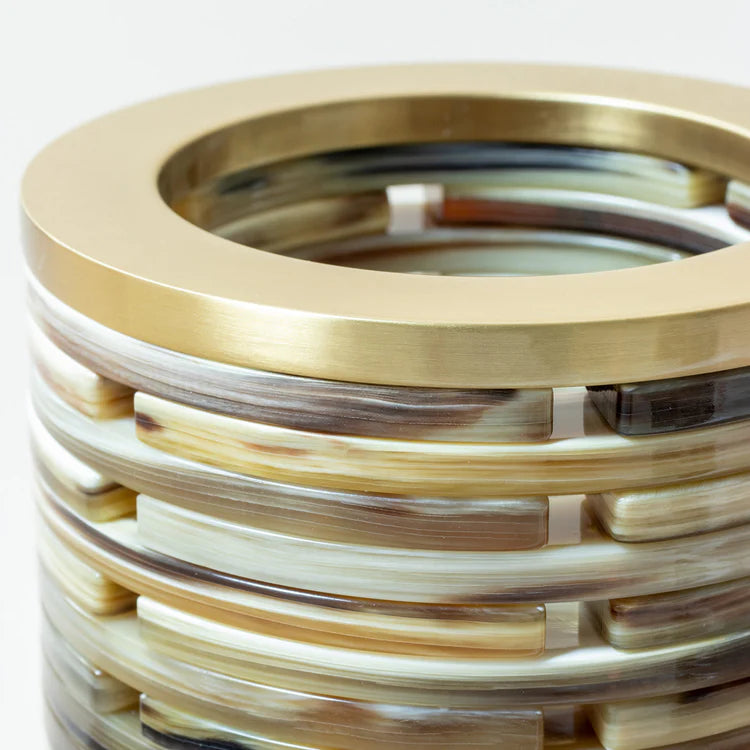 Round Pen Holder in Horn