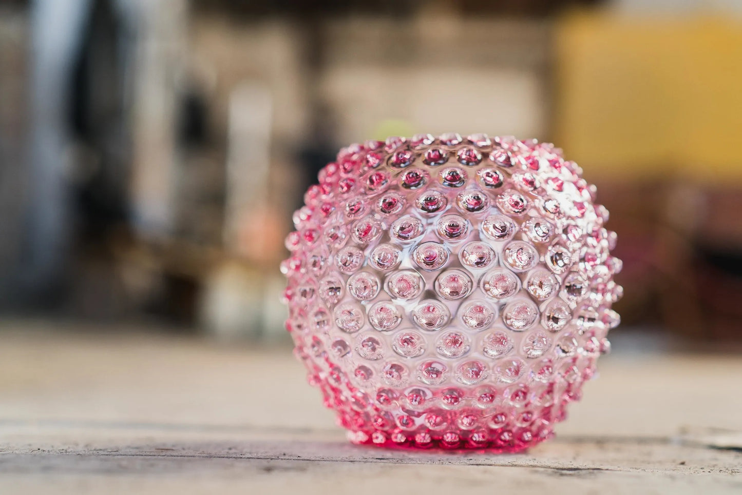 Hobnail Globe Vase 18 cm Rosa