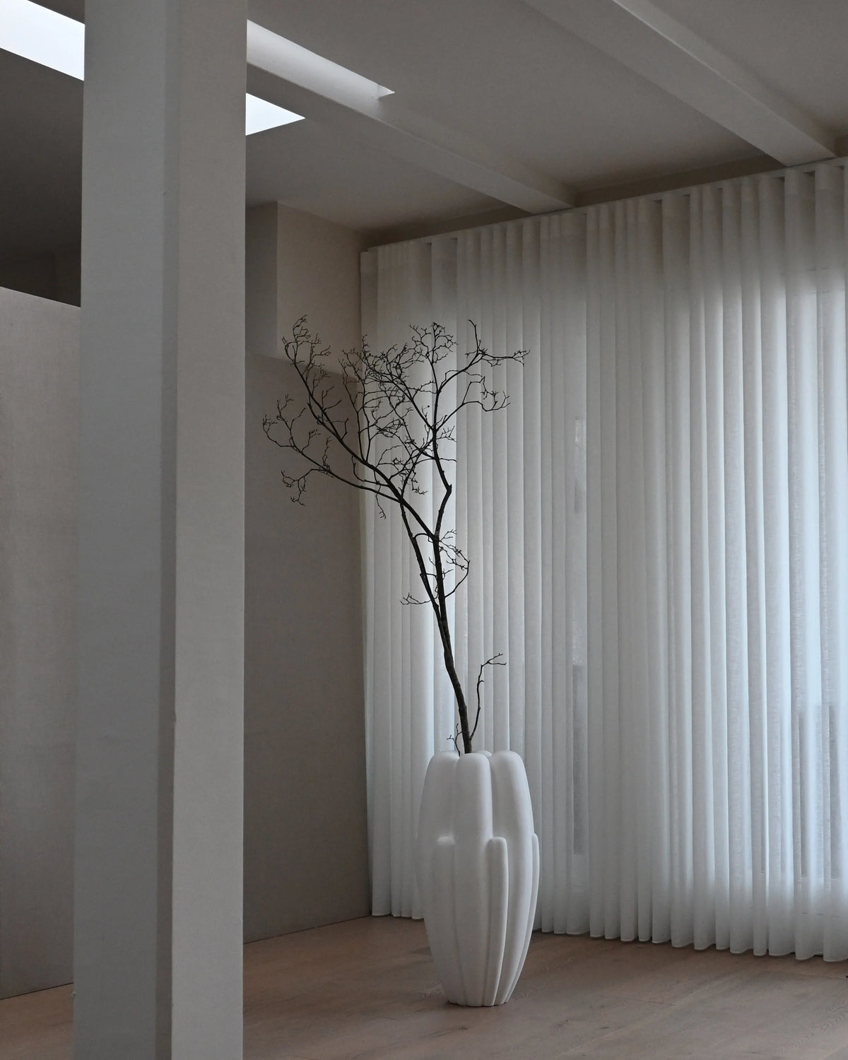 Bloom Vase Slim Big  Bone White