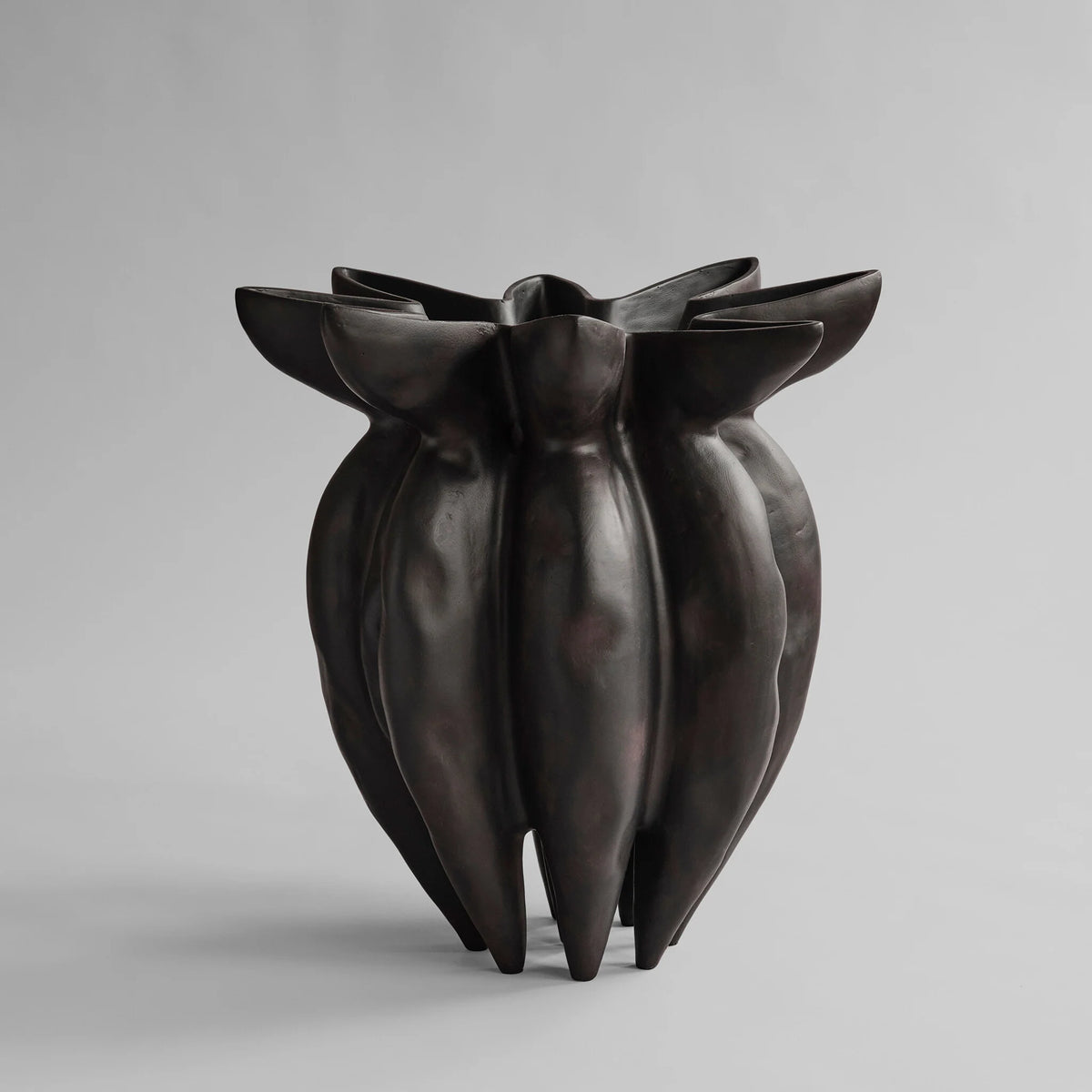 Lotus Vase, Big Coffee