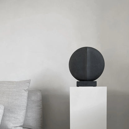 Guggenheim Vase, Mini Black