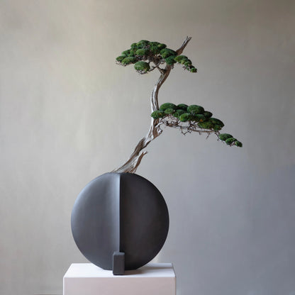 Guggenheim Vase, Big  Coffee