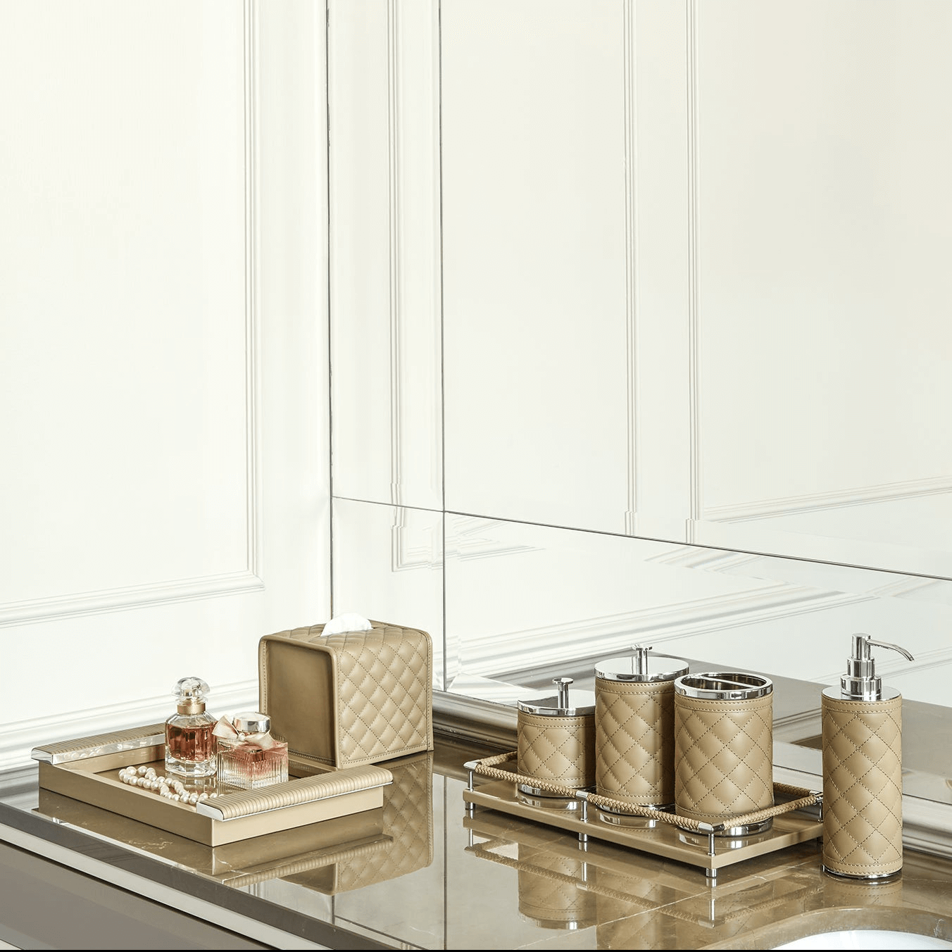 Alghero Herringbone Toothbrush Holder