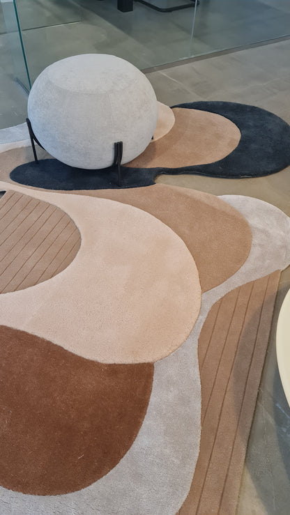 The Flow Rug