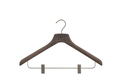 Hanger for shirts,  blouses with silicone clips for the skirt