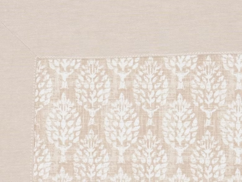 22 Maggio Istanbul Latte Placemat Set of 4-Beige fabric with a subtle pattern on a beige background