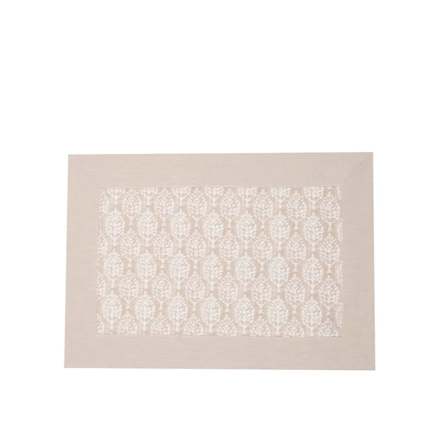22 Maggio Istanbul Latte Placemat Set of 4-Beige rug with a subtle pattern on a white background