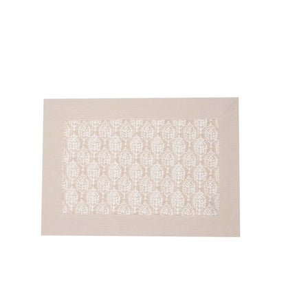 22 Maggio Istanbul Latte Placemat Set of 4-Beige rug with a subtle pattern on a white background