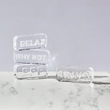 Nude Essentials Paroles Paperweight "BFF" 40mm Clear