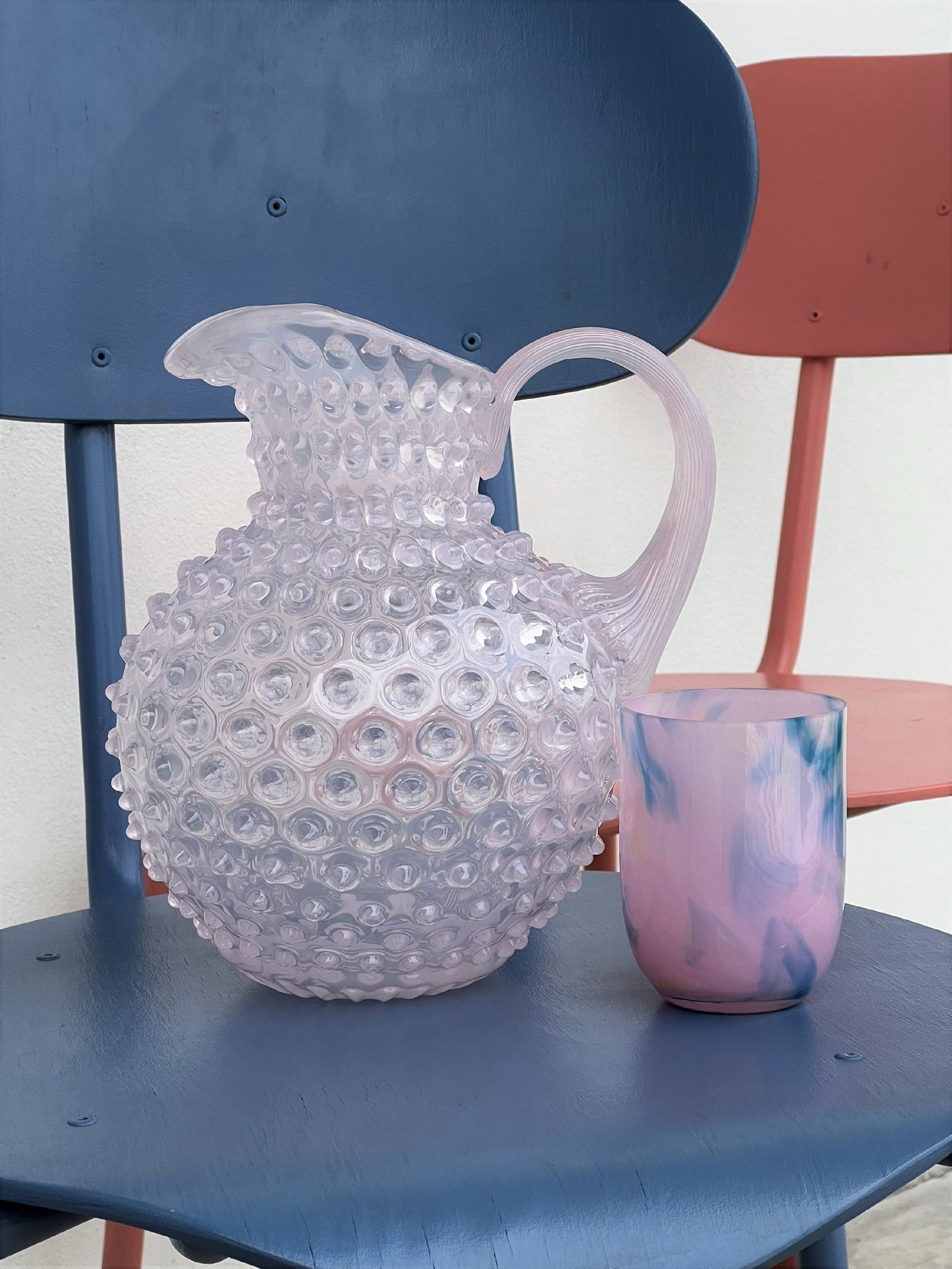 Alice's Paris Hobnail Jug 2L Silky Rose