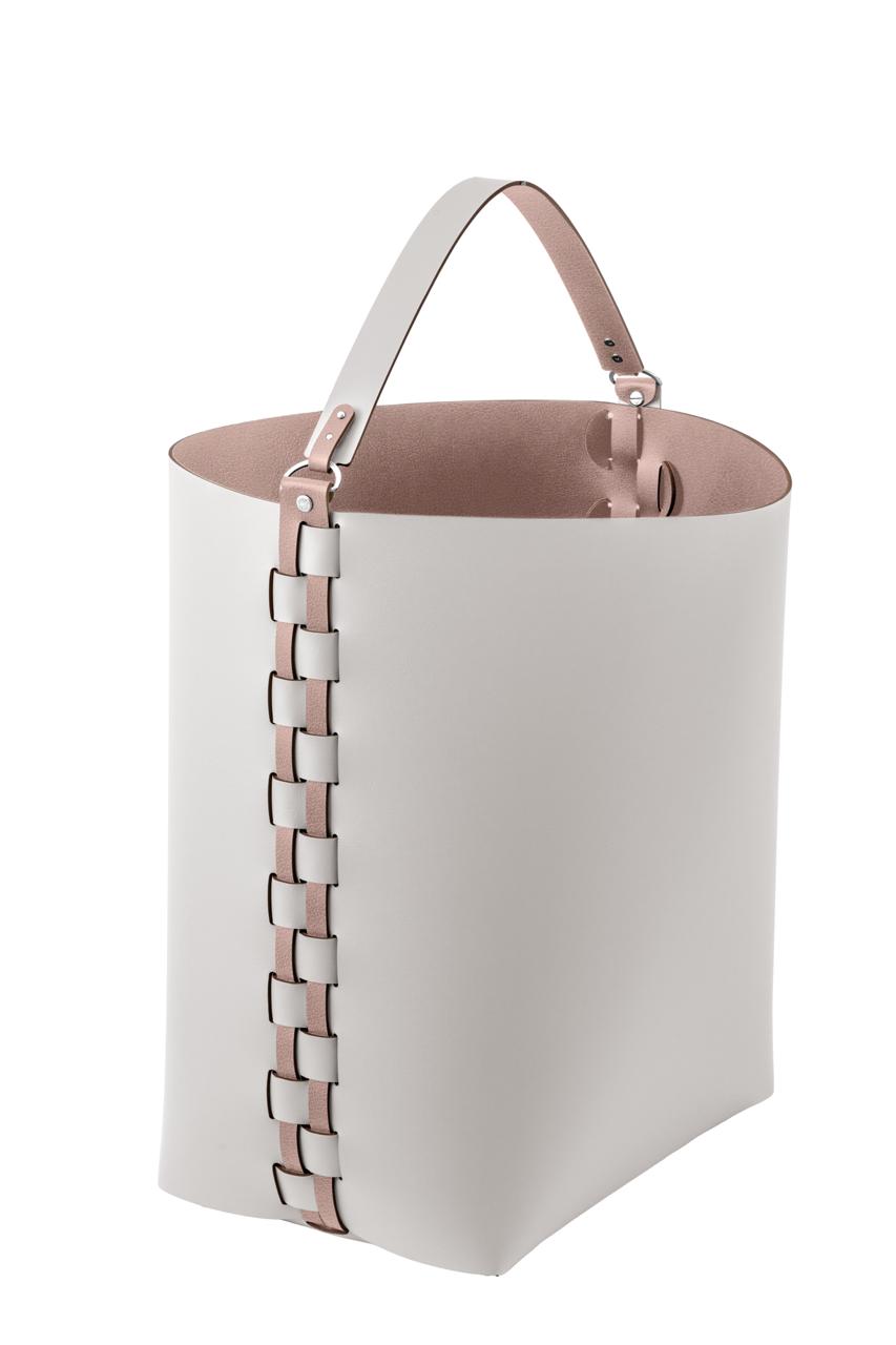 Basket Helena with a handle
