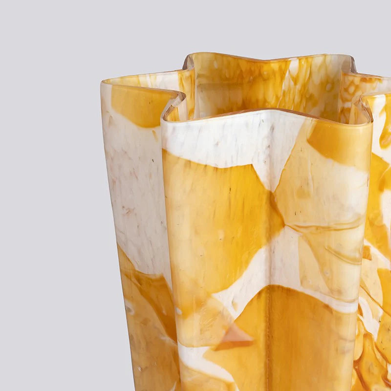 Karkadè Bucket Vase