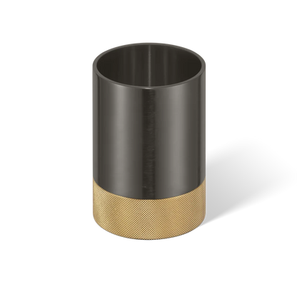 Club Container