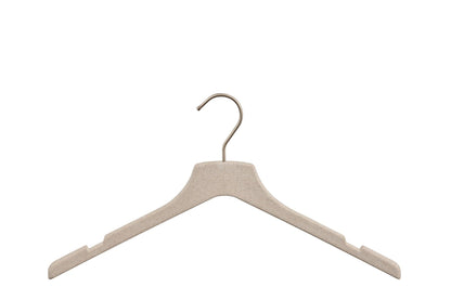 Slim hanger with strap notches