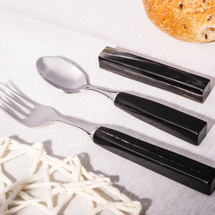 Metropolitan Table Cutlery Set