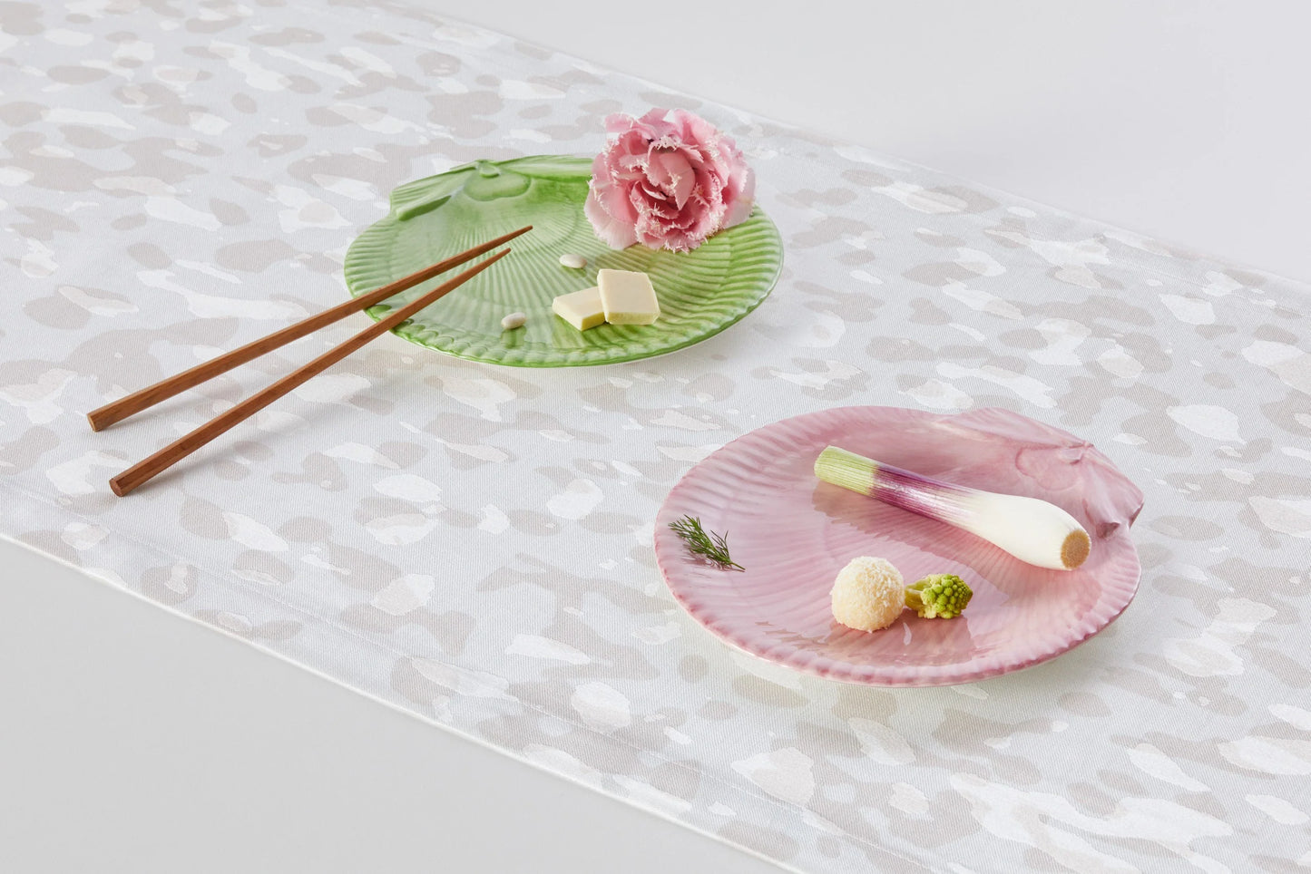 Dessert Plates (2X)