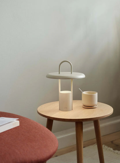 Pier Portable LED Lamp