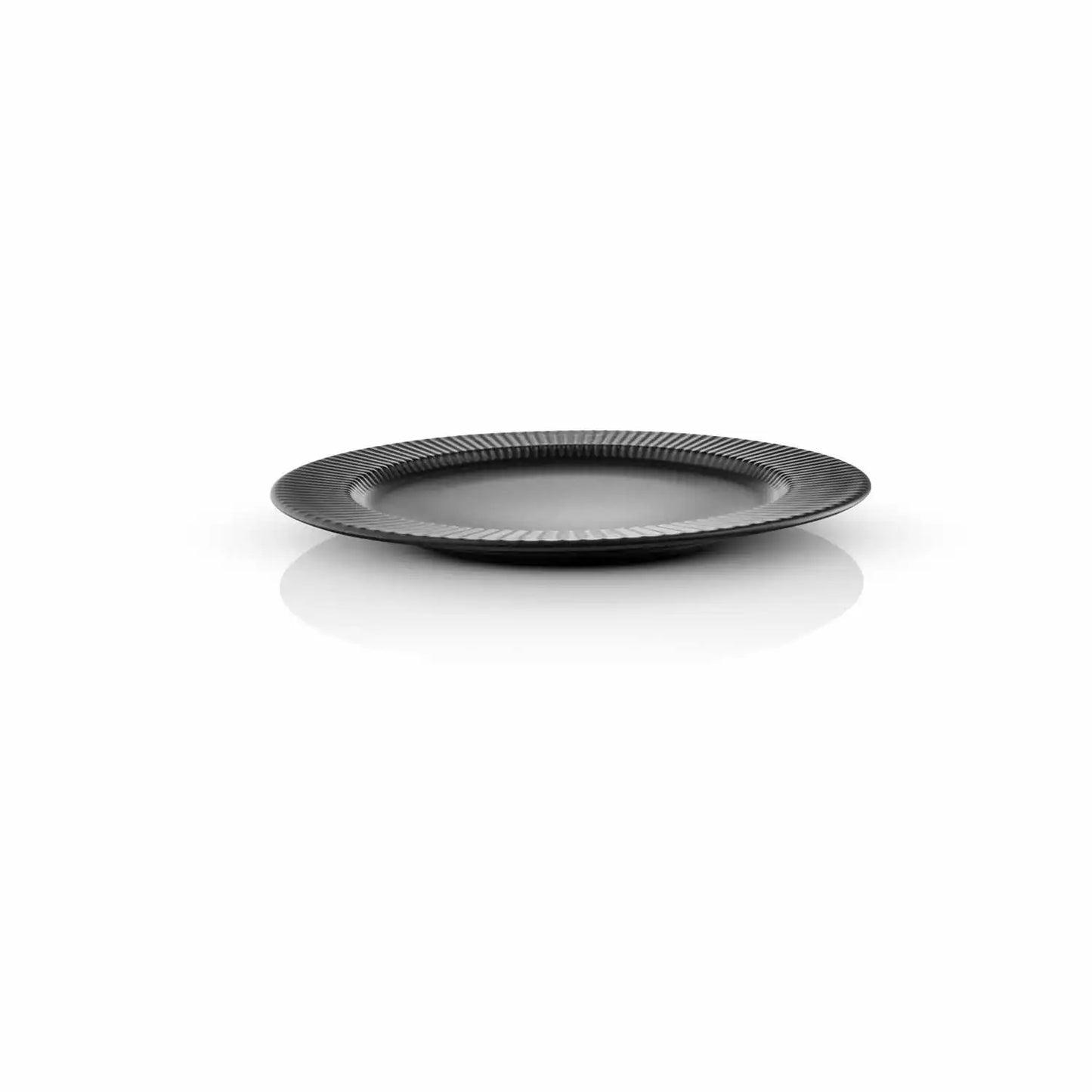 Legio Nova Black dinner plate