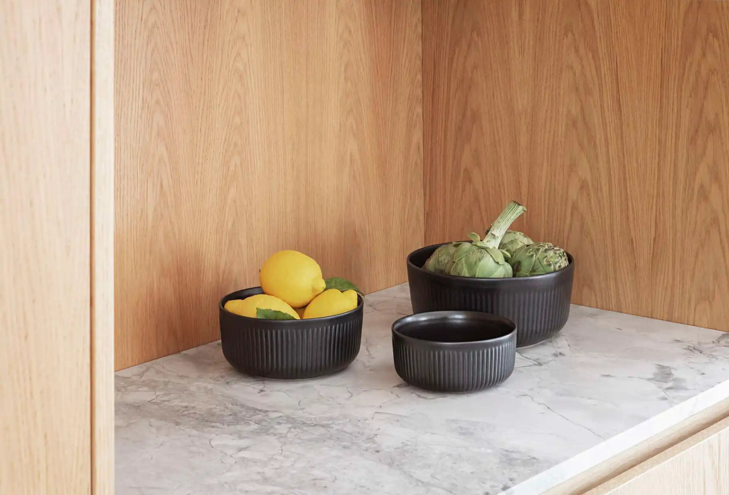 Legio Nova Black bowl - 2.1 l
