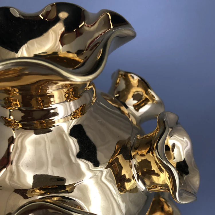 Diciannove Bocche Gold Vase