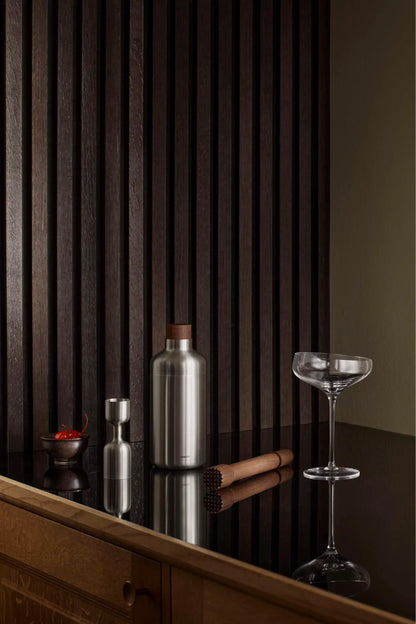 Liquid Lounge Cocktail shaker