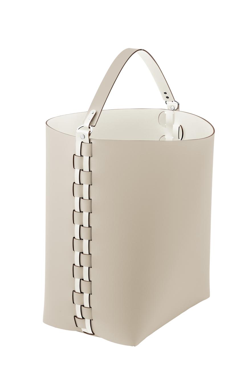 Basket Helena with a handle