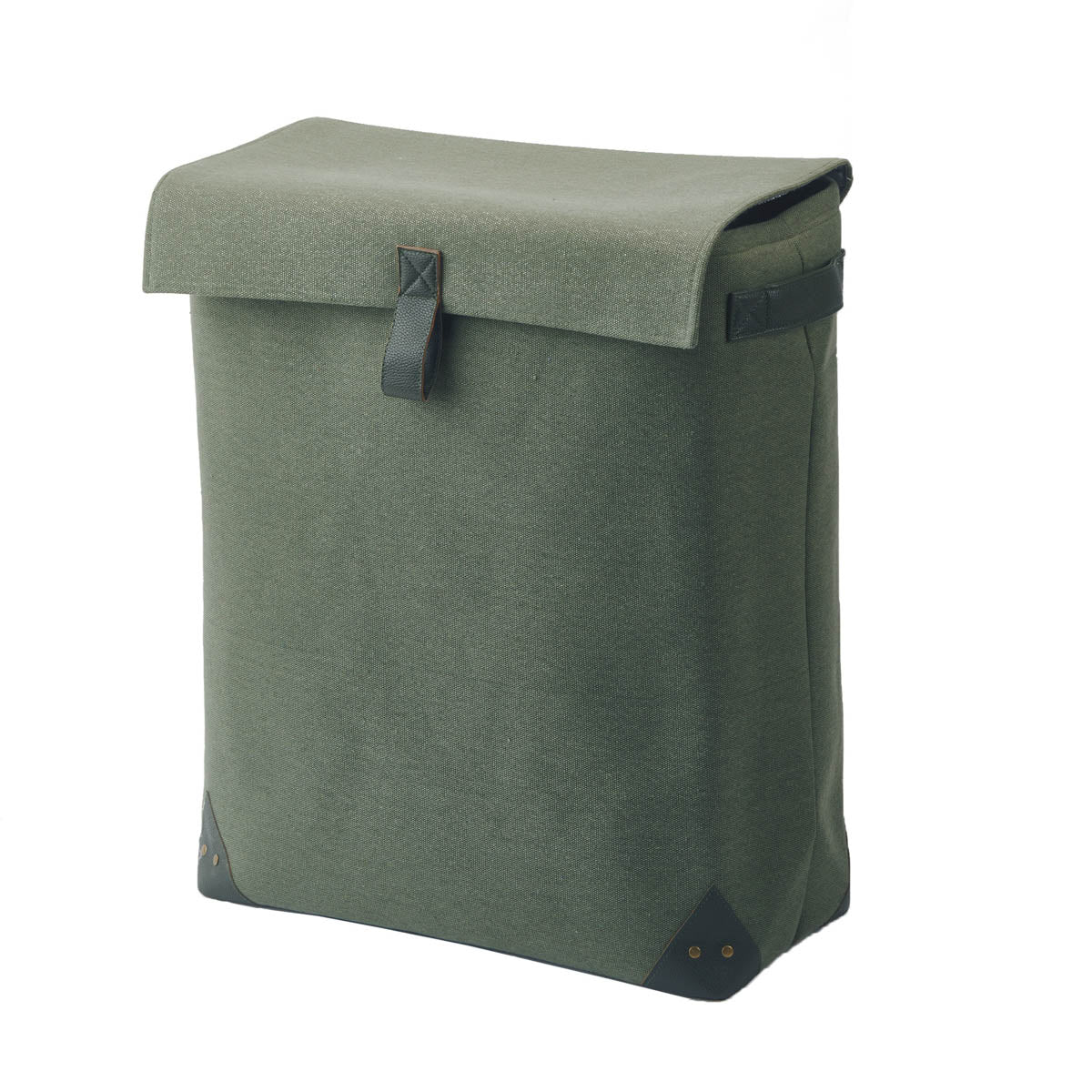 Arian Laundry basket