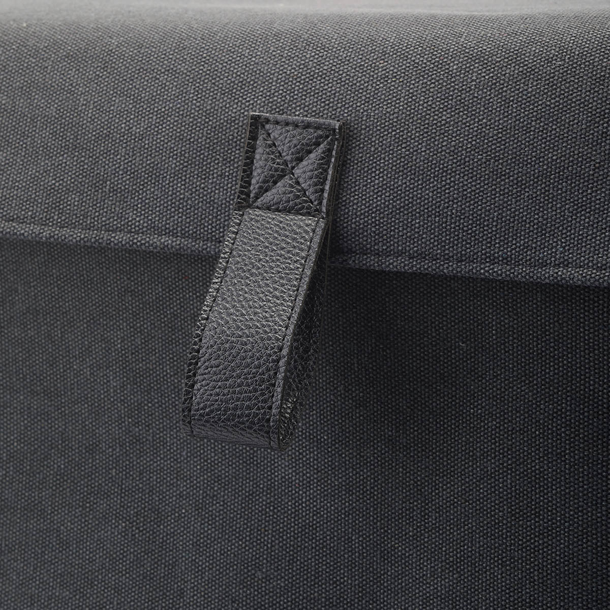 Arian Laundry basket