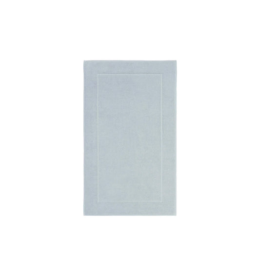 Aquanova London Bath mat-Rectangular light gray rug on a white background
