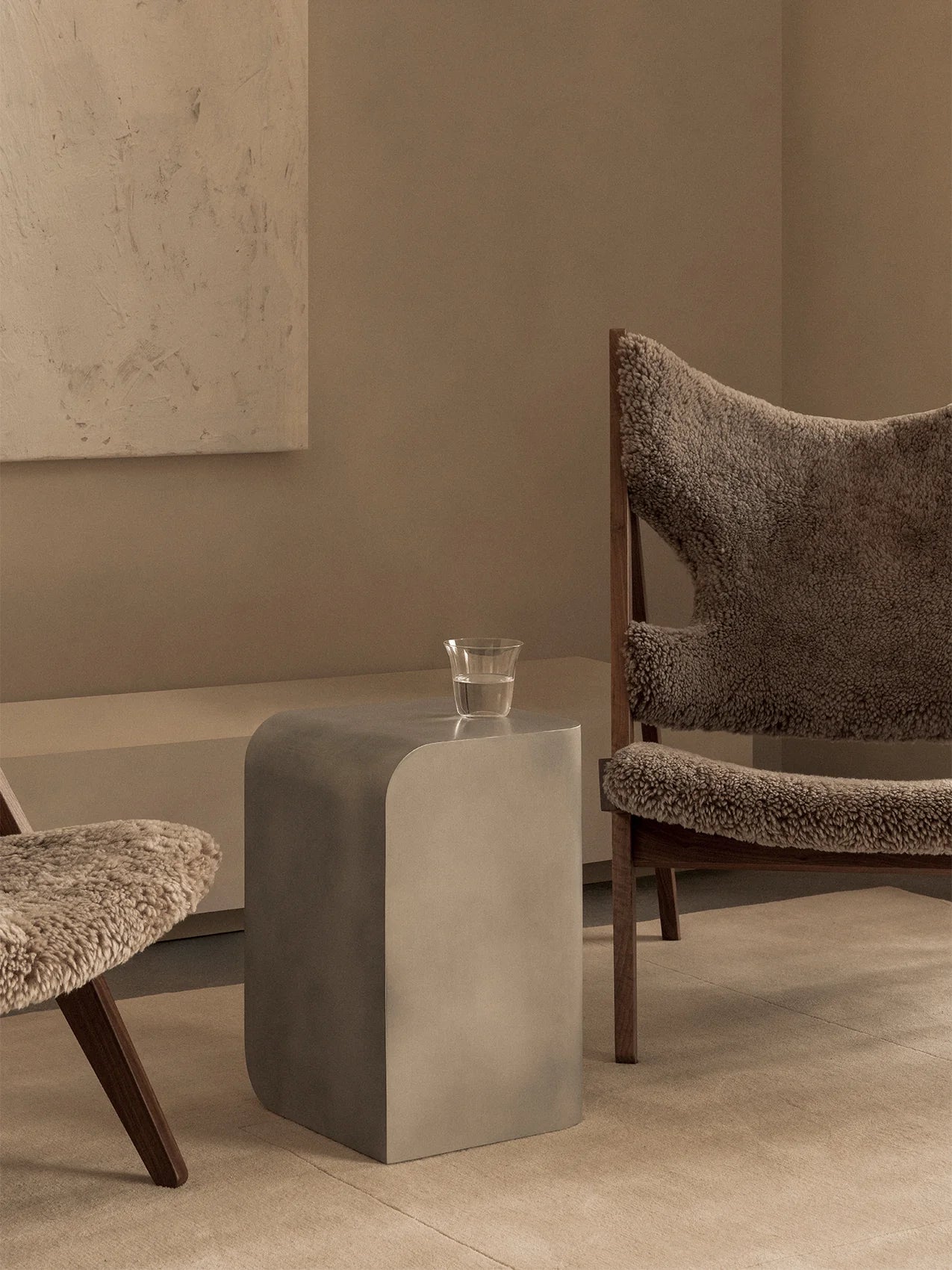 Volume Side Table Aluminium