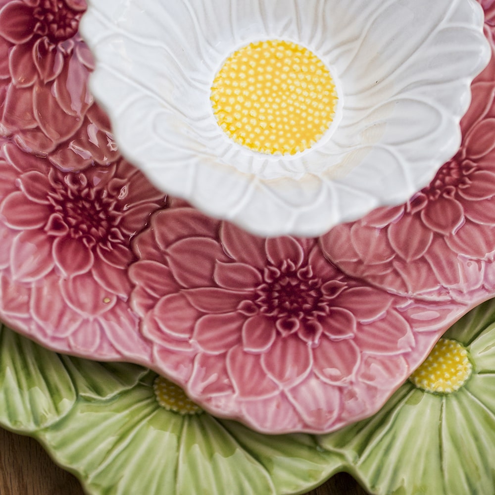 Bordallo Pinheiro Maria Flor White Daisy Bowl