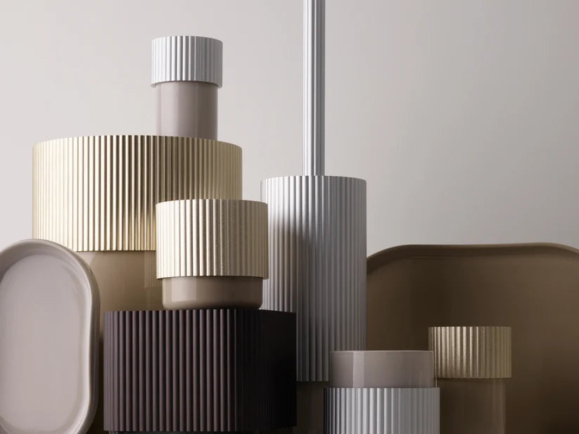 Soap Dispenser Of.line Shell