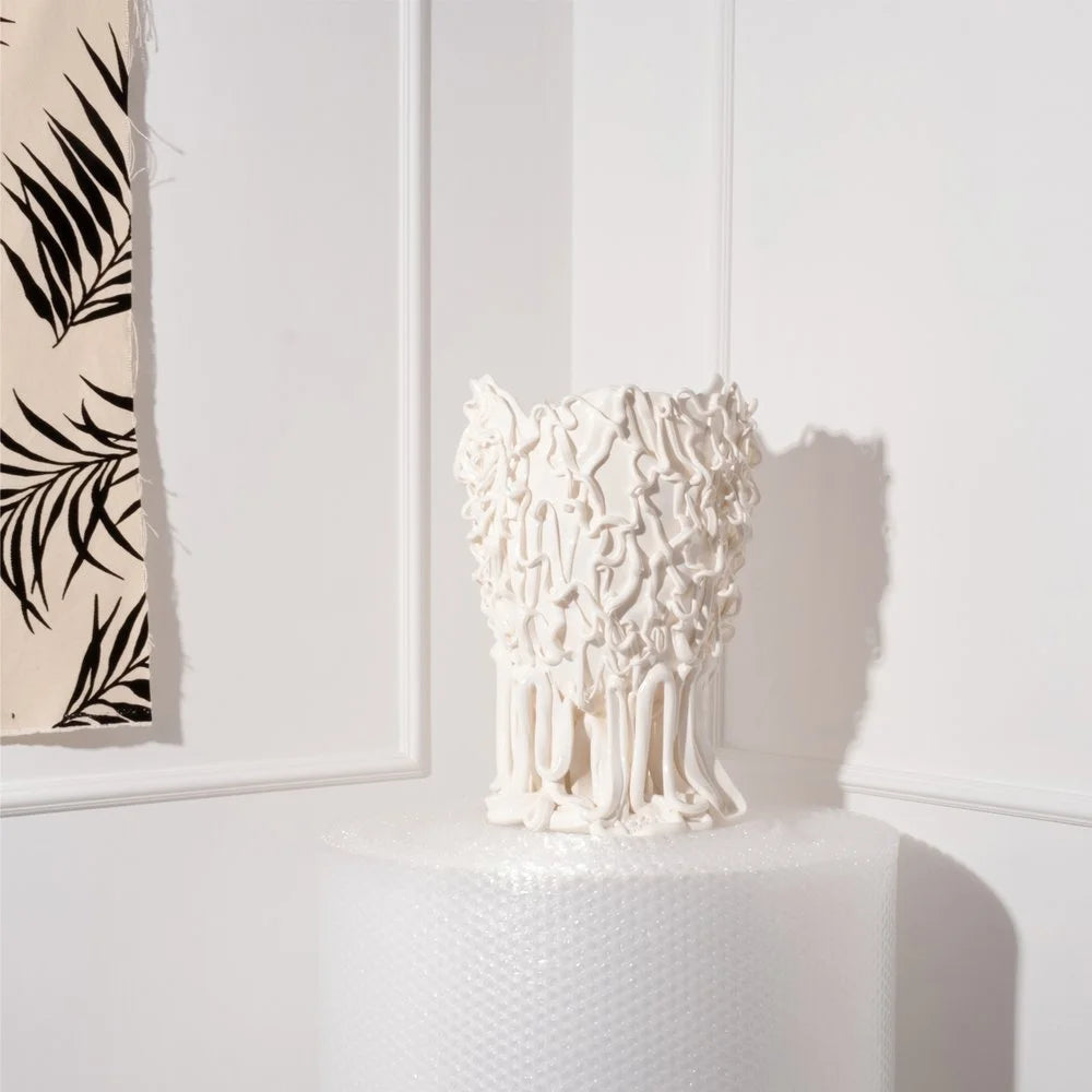 Medusa Vase - Matt White